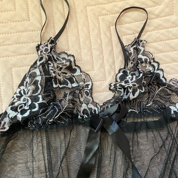 Sexy pajamas - Picture 4 of 6